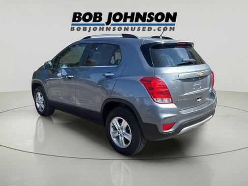 Satin Steel Metallic 2019 Chevrolet Trax LT