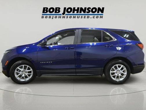 Blue Glow Metallic 2023 Chevrolet Equinox 1LT