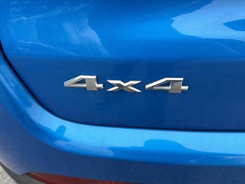 Laser Blue Pearlcoat 2023 Jeep Compass Limited