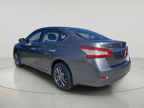 Gun Metallic 2015 Nissan Sentra S