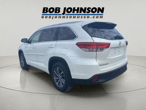 Blizzard Pearl 2018 Toyota Highlander XLE