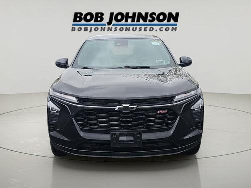 Mosaic Black Metallic 2024 Chevrolet Trax FWD 1RS