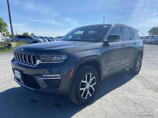 Baltic Gray Metallic Clearcoat 2025 Jeep Grand Cherokee Limited