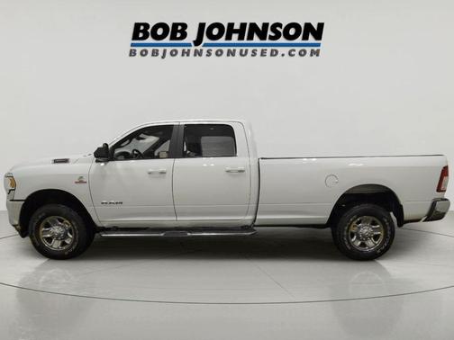 2022 RAM 2500 Big Horn Crew Cab 4x4 8' Box