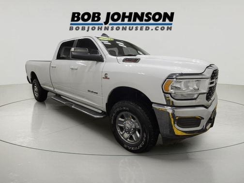 2022 RAM 2500 Big Horn Crew Cab 4x4 8' Box
