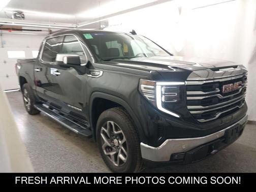 2022 GMC Sierra 1500 SLT