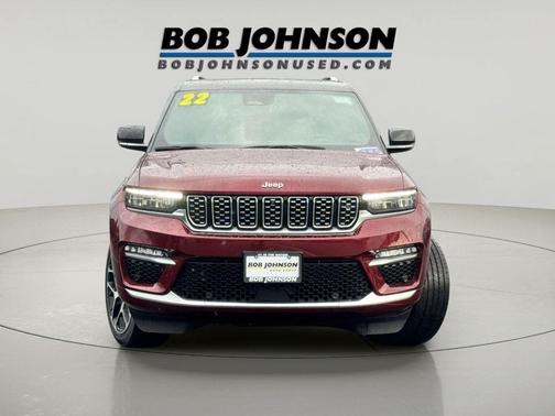 2022 Jeep Grand Cherokee Summit