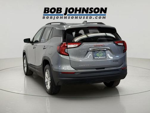 Sterling Metallic 2023 GMC Terrain SLE