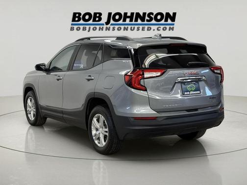 Sterling Metallic 2023 GMC Terrain SLE