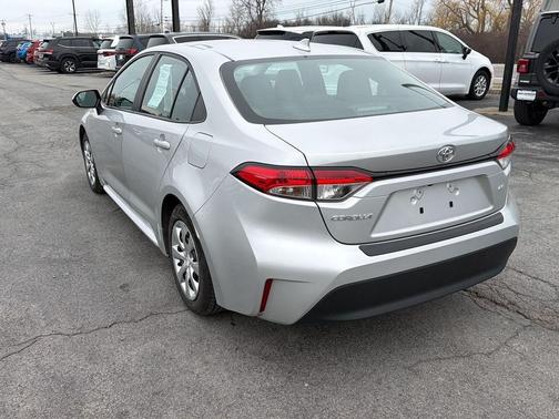 Classic Silver Metallic 2025 Toyota Corolla LE