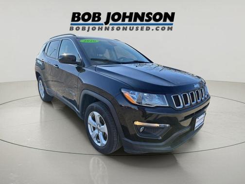 Diamond Black Crystal Pearlcoat 2020 Jeep Compass Latitude