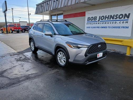 2023 Toyota Corolla Cross LE