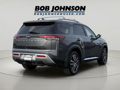 Gun Metallic 2022 Nissan Pathfinder Platinum 4WD