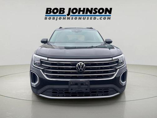 2025 Volkswagen Atlas 2.0T SE w/Technology 4MOTION