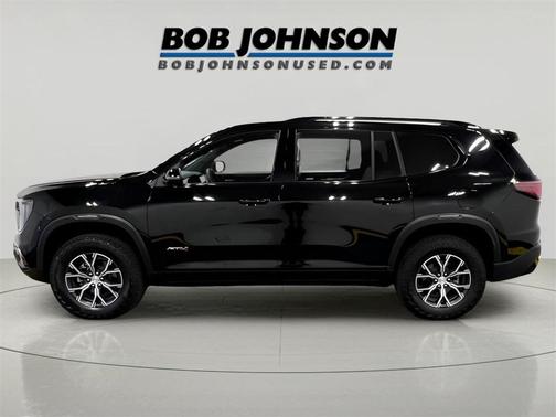 2025 GMC Acadia AWD AT4
