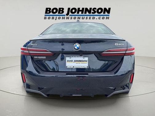 Carbon Black Metallic 2026 BMW 540 xDrive