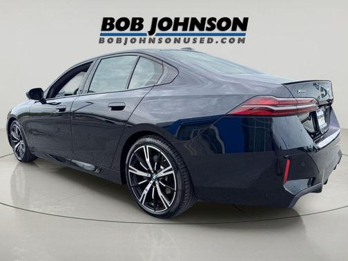 Carbon Black Metallic 2026 BMW 540 xDrive