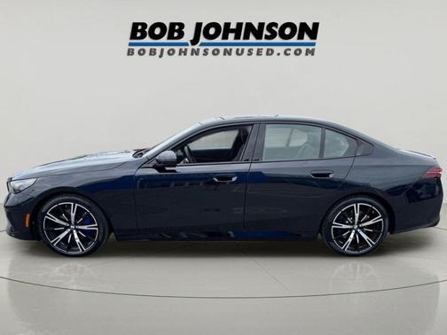 Carbon Black Metallic 2026 BMW 540 xDrive