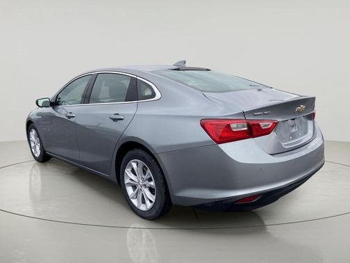 Sterling Gray Metallic 2025 Chevrolet Malibu FWD 1LT