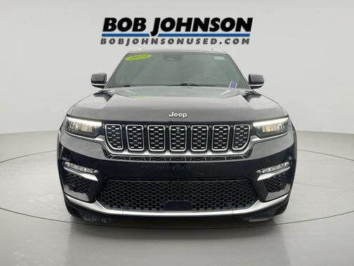 2023 Jeep Grand Cherokee Summit