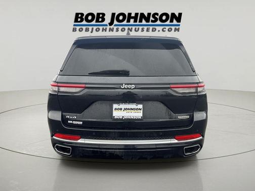 2023 Jeep Grand Cherokee Summit