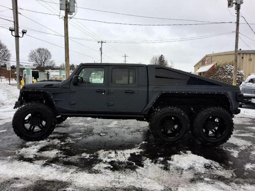 2021 Jeep Gladiator Sport S