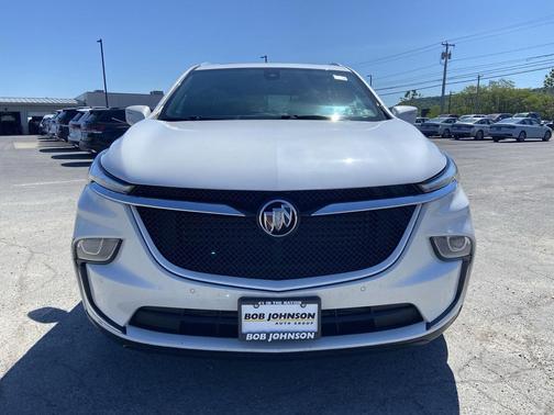White Frost Tricoat 2024 Buick Enclave Essence AWD