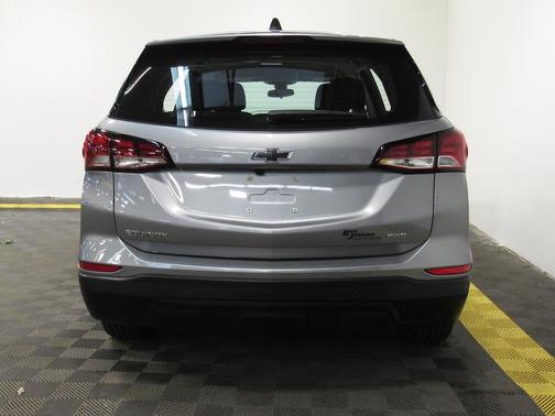 Sterling Gray Metallic 2024 Chevrolet Equinox LS