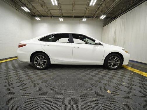 2017 Toyota Camry XLE