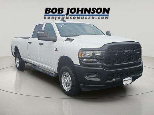 2024 RAM 2500 Tradesman Crew Cab 4x4 8' Box