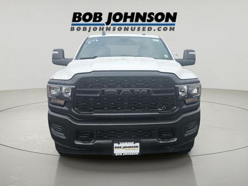 2024 RAM 2500 Tradesman Crew Cab 4x4 8' Box