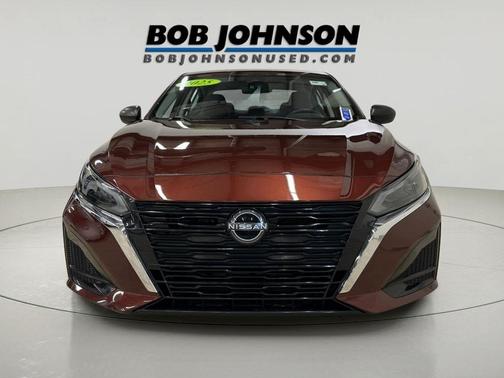 2025 Nissan Altima SV FWD