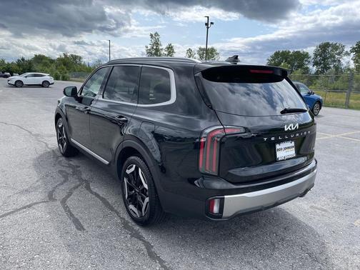 Ebony Black 2025 Kia Telluride EX