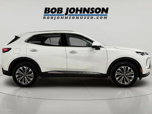 Summit White 2024 Buick Envision Preferred AWD