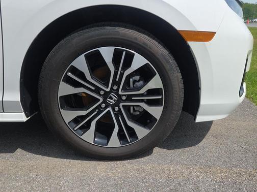 Platinum White Pearl 2025 Honda Odyssey Elite
