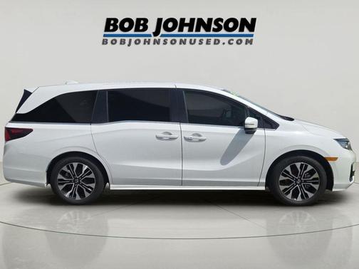 Platinum White Pearl 2025 Honda Odyssey Elite