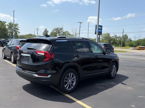 Ebony Twilight Metallic 2023 GMC Terrain SLT