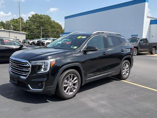 Ebony Twilight Metallic 2023 GMC Terrain SLT