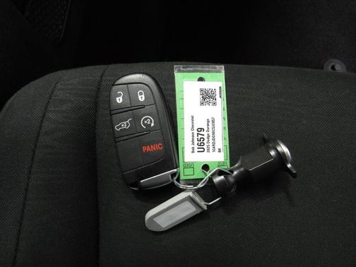 DB Black Clearcoat 2025 Dodge Durango GT AWD