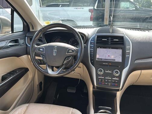 Iced Mocha Metallic 2019 Lincoln MKC Reserve