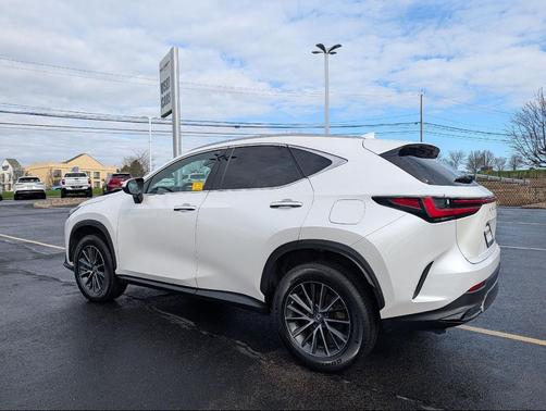 Eminent White Pearl 2022 Lexus NX 350h AWD