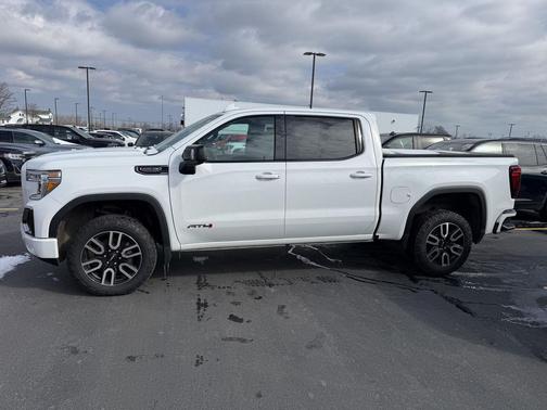 Summit White 2022 GMC Sierra 1500 AT4