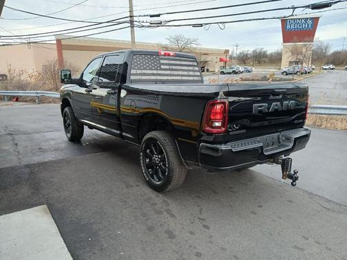 2025 RAM 2500 Big Horn Crew Cab 4x4 6'4' Box