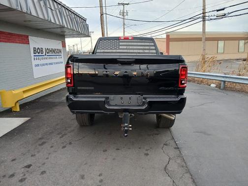 2025 RAM 2500 Big Horn Crew Cab 4x4 6'4' Box