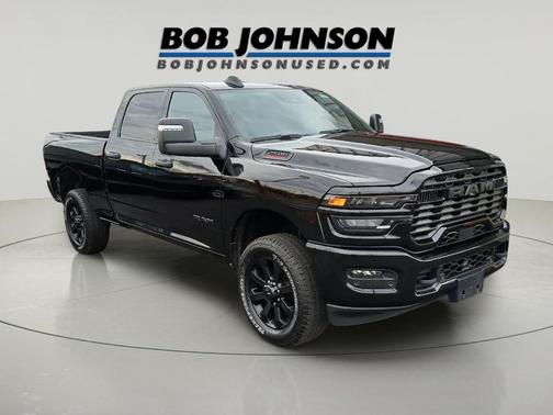 2025 RAM 2500 Big Horn Crew Cab 4x4 6'4' Box