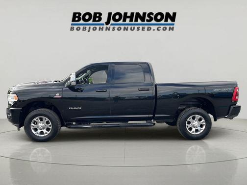 2023 RAM 2500 Laramie Crew Cab 4x4 6'4' Box