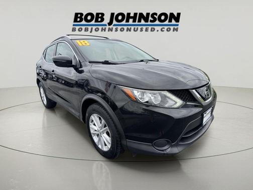 Magnetic Black 2018 Nissan Rogue Sport SV