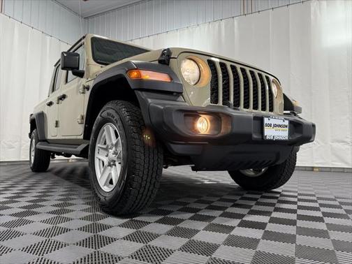 2020 Jeep Gladiator Sport S