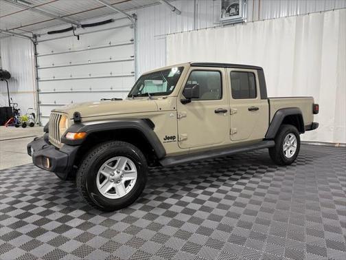 2020 Jeep Gladiator Sport S