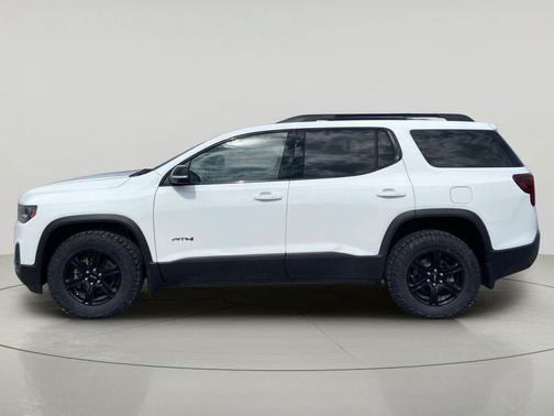 Summit White 2023 GMC Acadia AT4